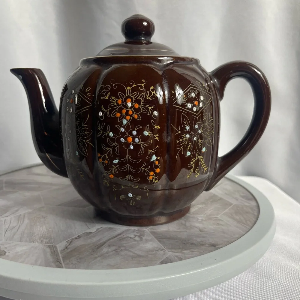 Vintage Hand-Painted Brown Ceramic Teapot from Japan – Floral Motif, 6.5” - Picture 8 of 10